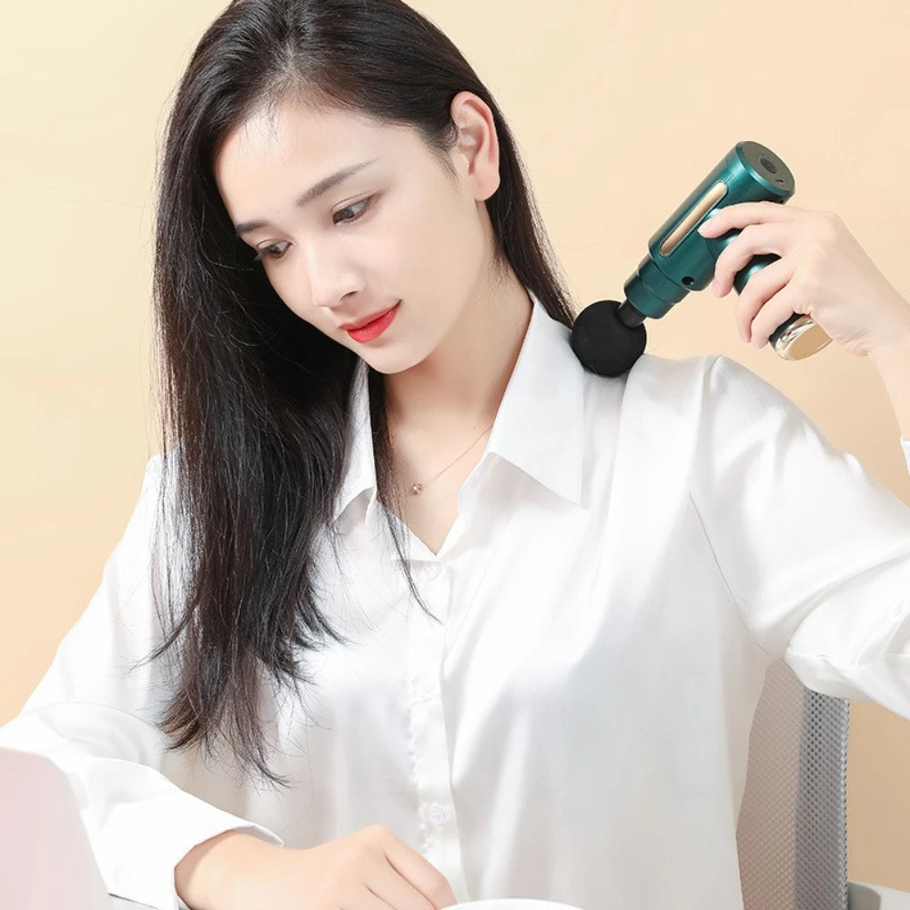 Portable Small Massager Muscle Relaxation Fascia Gun Massage Artifact Fitness Massage Gun Handheld Massager Fascia Gun